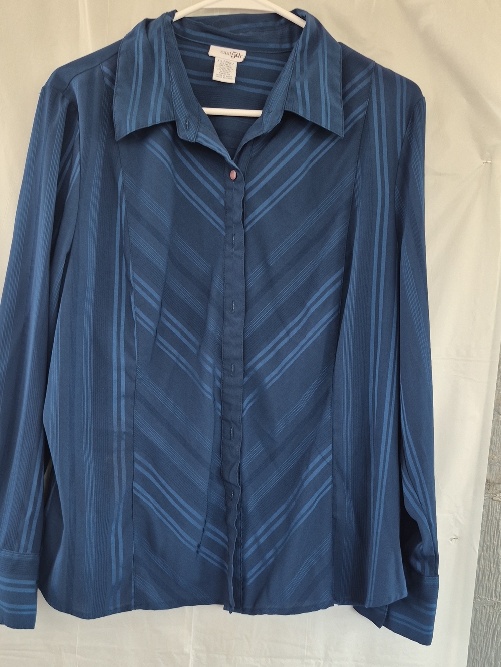 Classic Men's Blue Stripe Button-Up Shirt